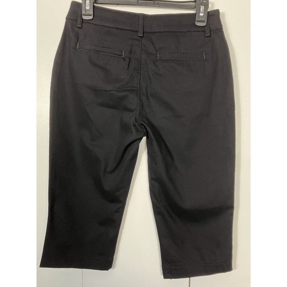 NWT St. John's Bay Petite Black Capri's Size 4P - Picture 6 of 6